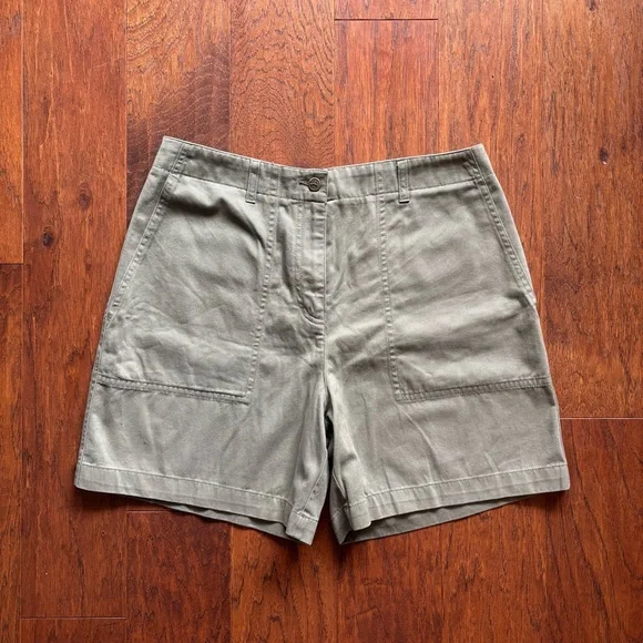 Vintage Jones New York Army Green Safari Shorts | Size 10 - Picture 7 of 8